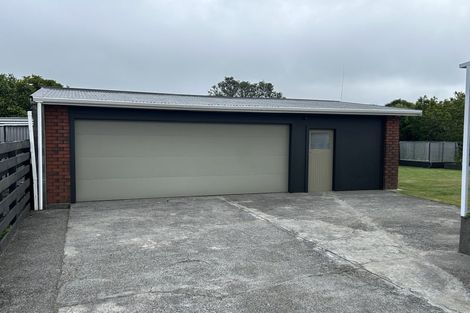Photo of property in 23 Truby King Street, Merrilands, New Plymouth, 4312