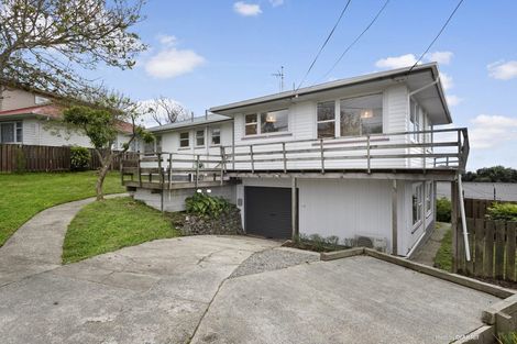 Photo of property in 6 Trebann Street, Paparangi, Wellington, 6037