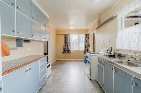 Photo of property in 19 Vernall Street, Nawton, Hamilton, 3200