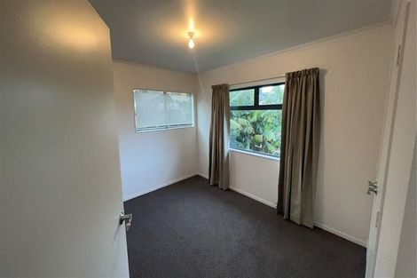 Photo of property in 25 Chieftain Rise, Goodwood Heights, Auckland, 2105