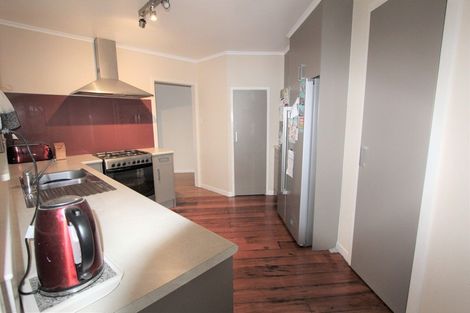 Photo of property in 16 Baird Road, Tokoroa, 3420