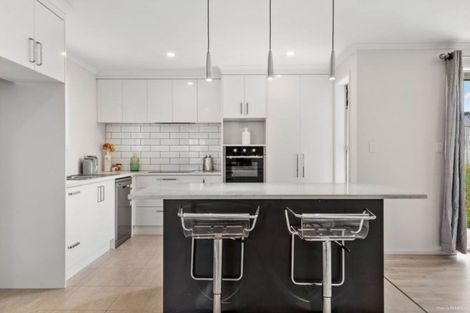 Photo of property in 96 Hillpark Drive, Pokeno, 2402