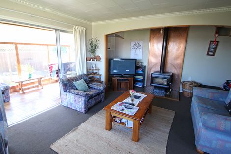 Photo of property in 42 Brinkburn Street, South Hill, Oamaru, 9400