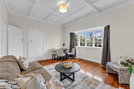 Photo of property in 41 Wairau Avenue, Avondale, Auckland, 1026