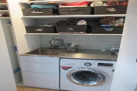 Photo of property in 57 Miromiro Road, Normandale, Lower Hutt, 5010