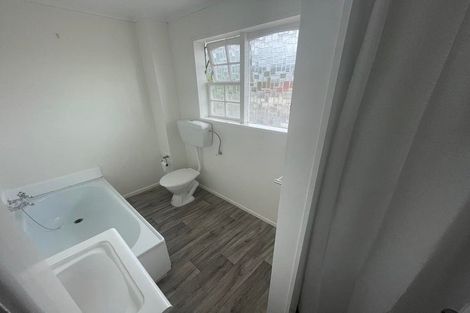 Photo of property in 4/1 Waikare Avenue, Waiwhetu, Lower Hutt, 5010