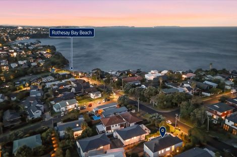 Photo of property in 1/22 Rothesay Bay Road, Rothesay Bay, Auckland, 0630