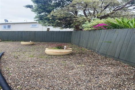 Photo of property in 6 Huxley Place, Glen Innes, Auckland, 1072