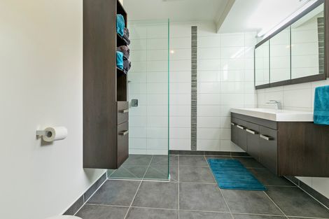 Photo of property in 23 Applemoors Way, Riverhead, 0820