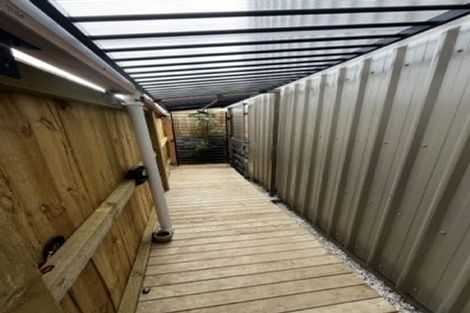 Photo of property in 1/21 Newham Place, Henderson, Auckland, 0612