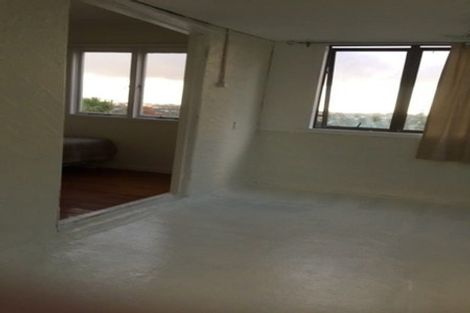 Photo of property in 11 Kenmure Avenue, Forrest Hill, Auckland, 0620