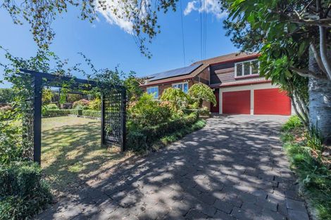 Photo of property in 40 Youngs Road, Papakura, 2110