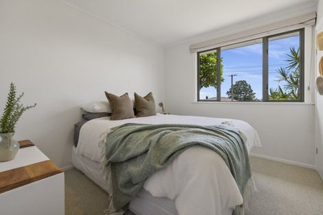 Photo of property in 10 Charles Street, Bellevue, Tauranga, 3110