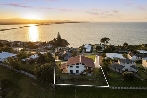 Photo of property in 109 Town Point Road, Maketu, Te Puke, 3189