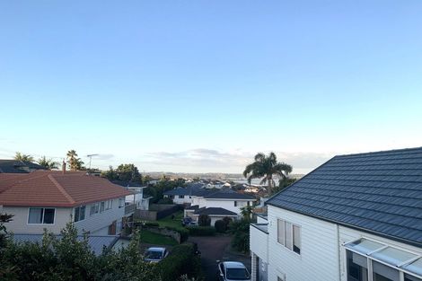 Photo of property in 123a Hobsonville Road, West Harbour, Auckland, 0618