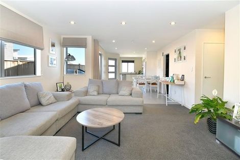 Photo of property in 43 Nautilus Drive, Gulf Harbour, Whangaparaoa, 0930