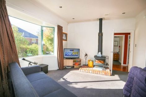 Photo of property in 14 Aorangi Road, Bryndwr, Christchurch, 8053