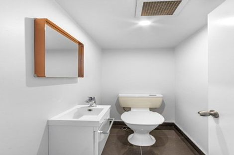 Photo of property in Gloucester Towers, 13/28 Gloucester Street, Christchurch Central, Christchurch, 8013