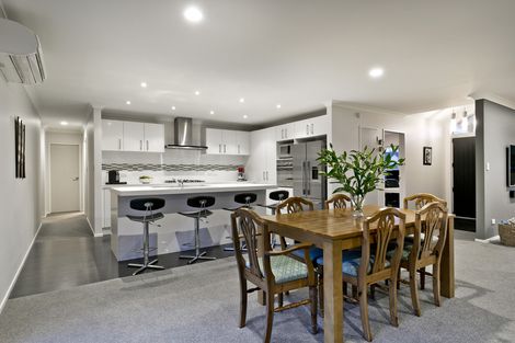 Photo of property in 45 Bartlett Drive, Silverdale, 0932