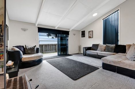 Photo of property in 24 Gardenia Avenue, Bell Block, New Plymouth, 4312