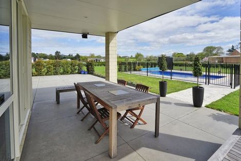 Photo of property in 4 Oakwood Place, Tamahere, Hamilton, 3283