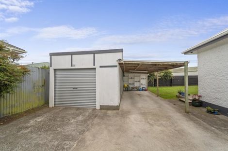 Photo of property in 54 Waihi Road, Hawera, 4610