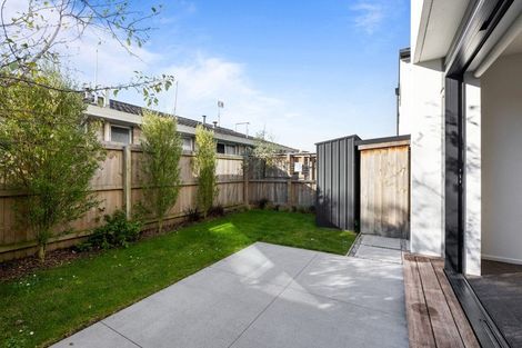 Photo of property in 15d Whitmore Street, Edgeware, Christchurch, 8013