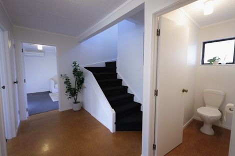 Photo of property in 141 West Harbour Drive, West Harbour, Auckland, 0618