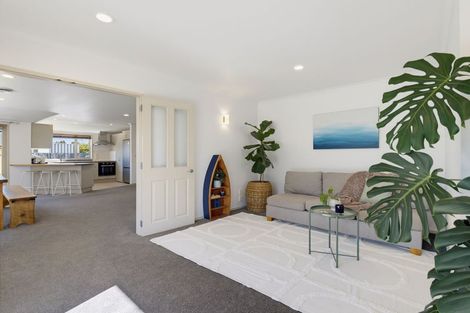 Photo of property in 33 Panckhurst Drive, Woodend, 7610