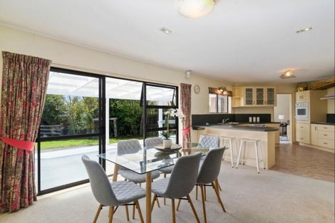 Photo of property in 11 Lynwood Place, Owhata, Rotorua, 3010