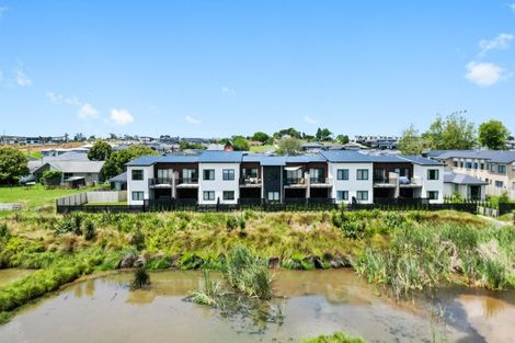 Photo of property in 1/37 North Ridge Drive, Rototuna North, Hamilton, 3210