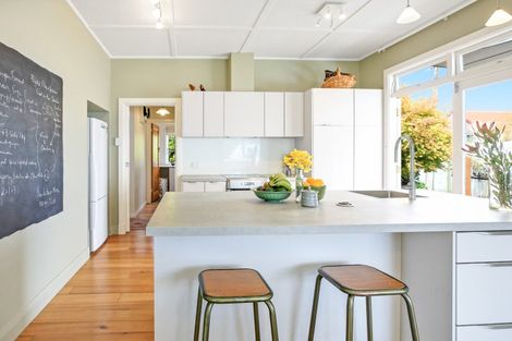 Photo of property in 7 Knighton Road, Hillcrest, Hamilton, 3216