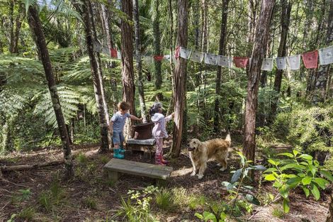 Photo of property in 18 Stevensons Crescent, Albany Heights, Albany, 0793