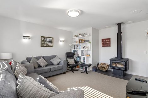 Photo of property in 4 Turner Place, Wakefield, 7025