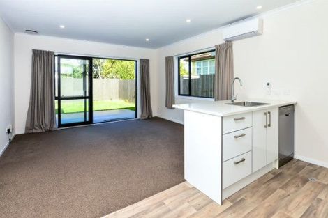 Photo of property in 32 Holland Road, Fairfield, Hamilton, 3214