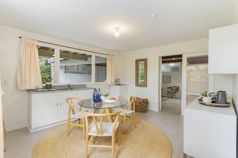 Photo of property in 71 Hendry Avenue, Hillsborough, Auckland, 1042