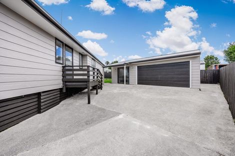 Photo of property in 176 Finlayson Avenue, Clendon Park, Auckland, 2103