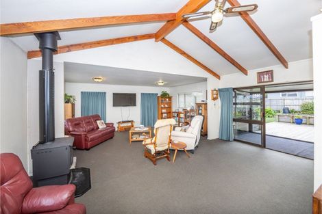 Photo of property in 194 Newcastle Road, Nawton, Hamilton, 3200