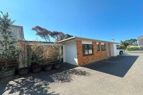 Photo of property in 128 Ocean Beach Road, Tairua, 3508
