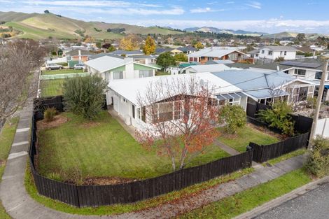 Photo of property in 1 Kinloch Crescent, Witherlea, Blenheim, 7201