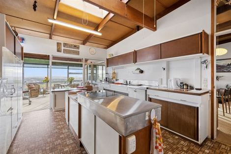 Photo of property in 255 Cannon Hill Crescent, Mount Pleasant, Christchurch, 8081