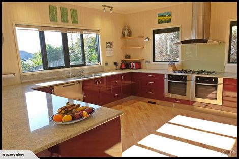 Photo of property in 27a Shelter Grove, Frankleigh Park, New Plymouth, 4310