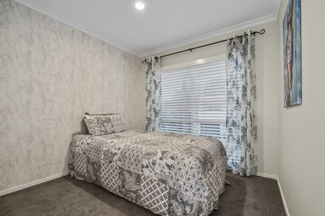 Photo of property in 20 Bayvista Close, Welcome Bay, Tauranga, 3112