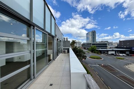 Photo of property in Maison Apartments, 302/16 Huron Street, Takapuna, Auckland, 0622