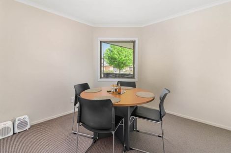 Photo of property in 28/64 Kawaha Point Road, Kawaha Point, Rotorua, 3010