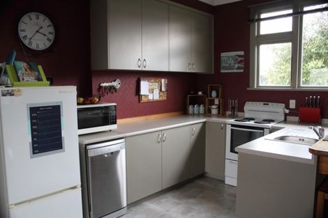 Photo of property in 39 Mary Street, Winton, 9720