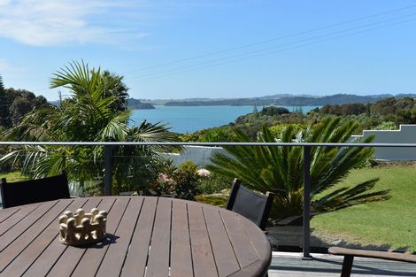 Photo of property in 2 Anchorage Heights Place, Kerikeri, 0294