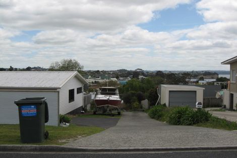 Photo of property in 40 Tiri Road, Manly, Whangaparaoa, 0930