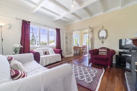 Photo of property in 25 Brandon Road, Glen Eden, Auckland, 0602