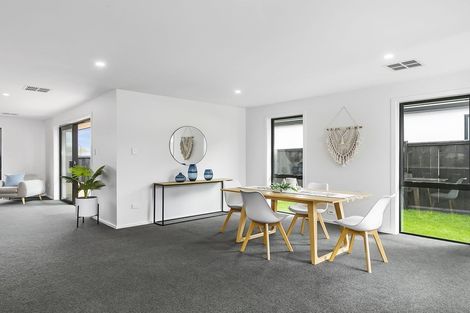 Photo of property in 141 Wingatui Road, Mosgiel, 9024